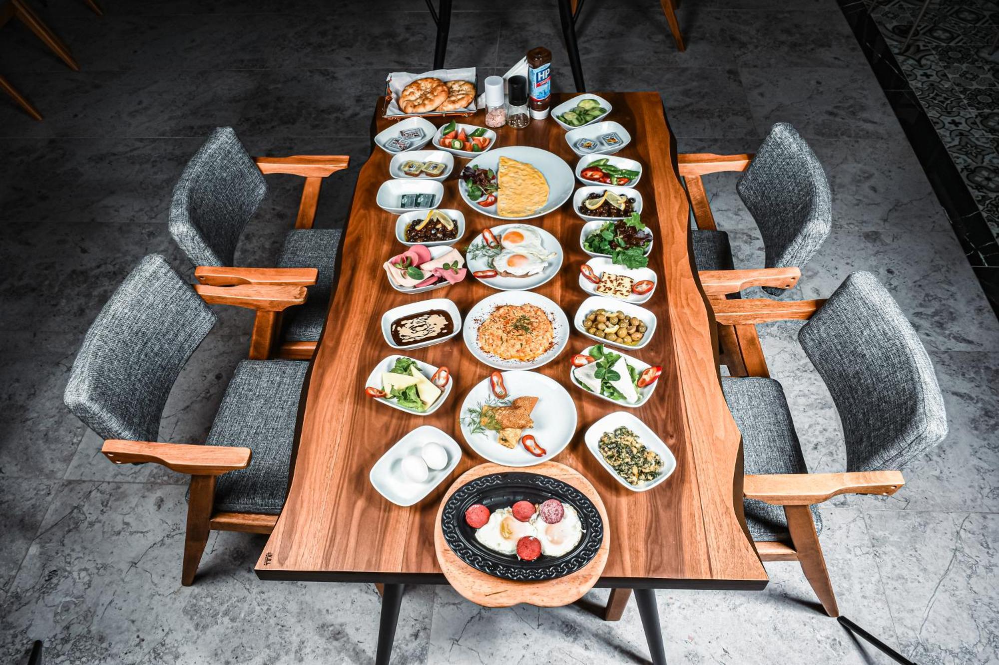Dorana Hotel キレニア エクステリア 写真